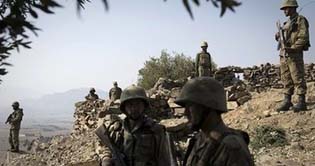 Fierce battle in Sararogha, 8 militants killed 